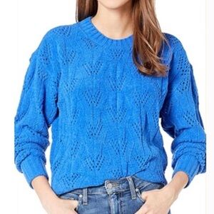 BCBGMaxAzria Vibrant Blue Crew Neck Sweater - L